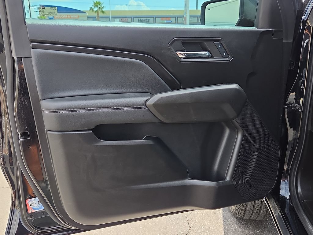 Used 2024 Chevrolet Colorado LT w/ LT Convenience Package AWD/4WD image 13