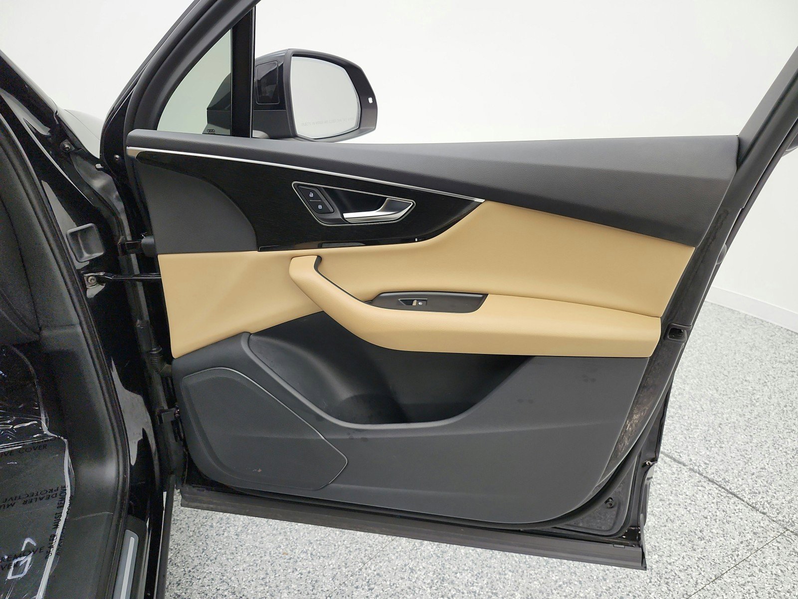 Used 2023 Audi Q7 3.0T Premium w/ Convenience Package image 20