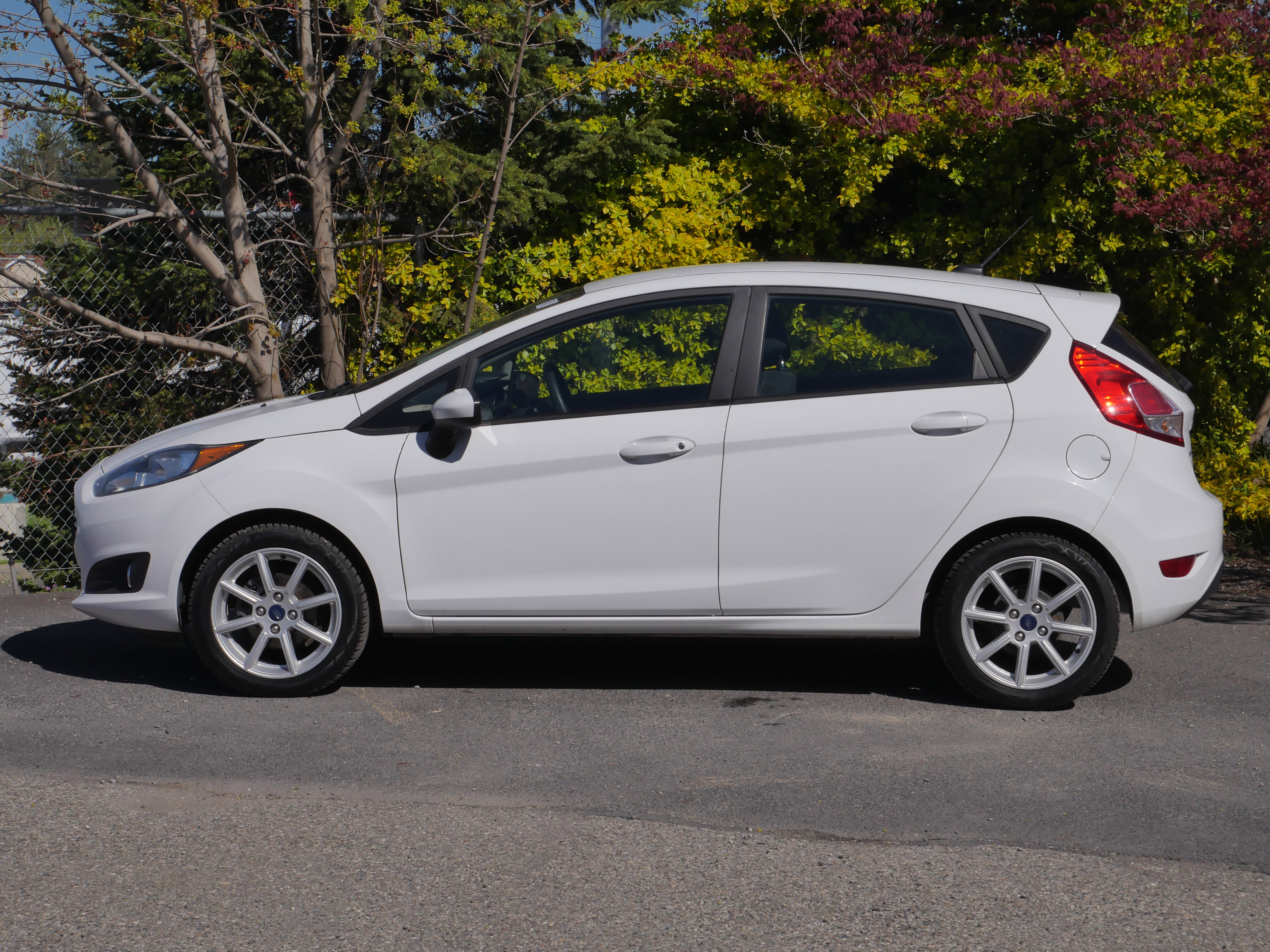 Certified 2019 Ford Fiesta SE w/ Equipment Group 201A FWD image 14