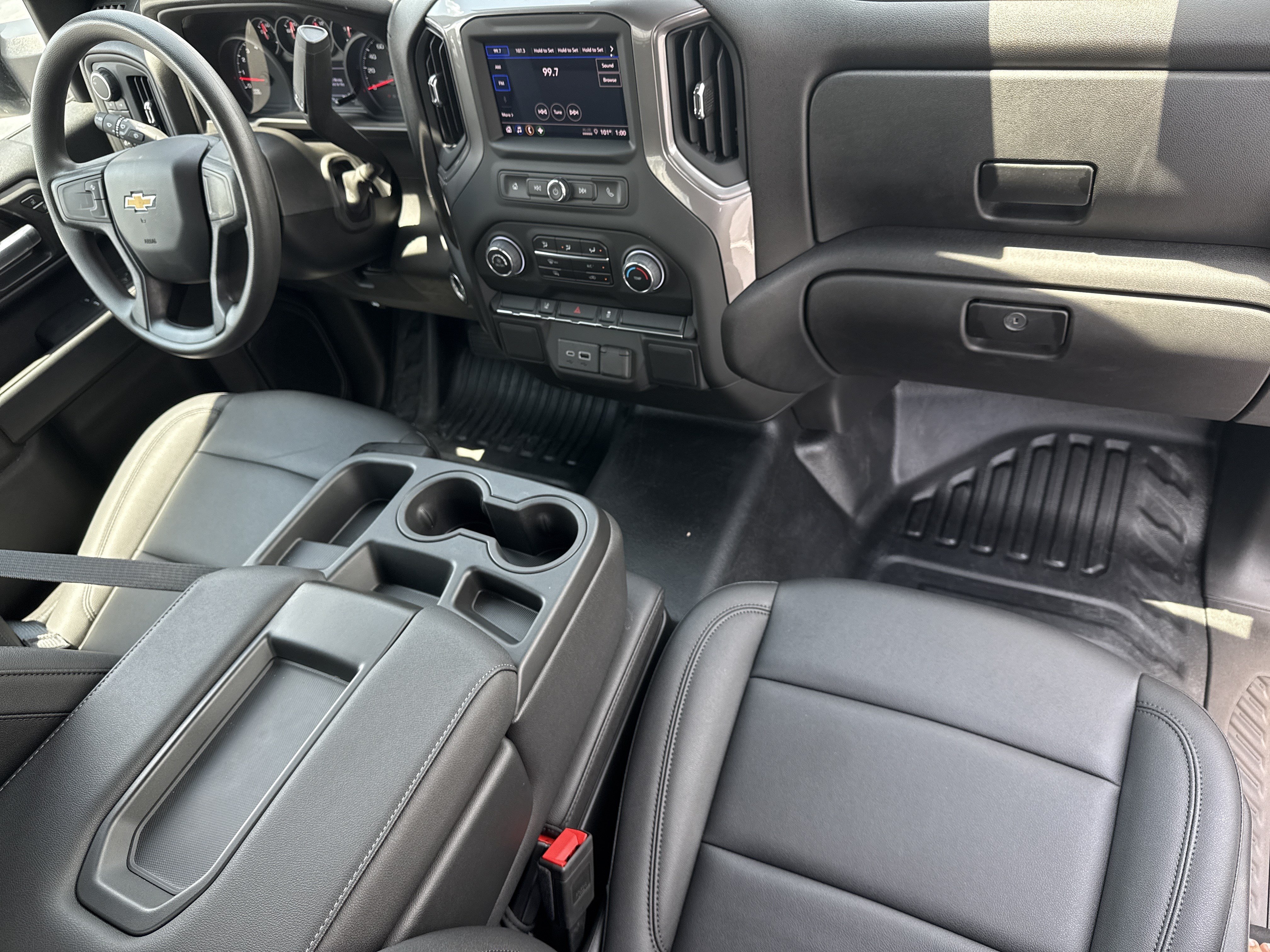 Used 2024 Chevrolet Silverado 2500 W/T AWD/4WD image 27