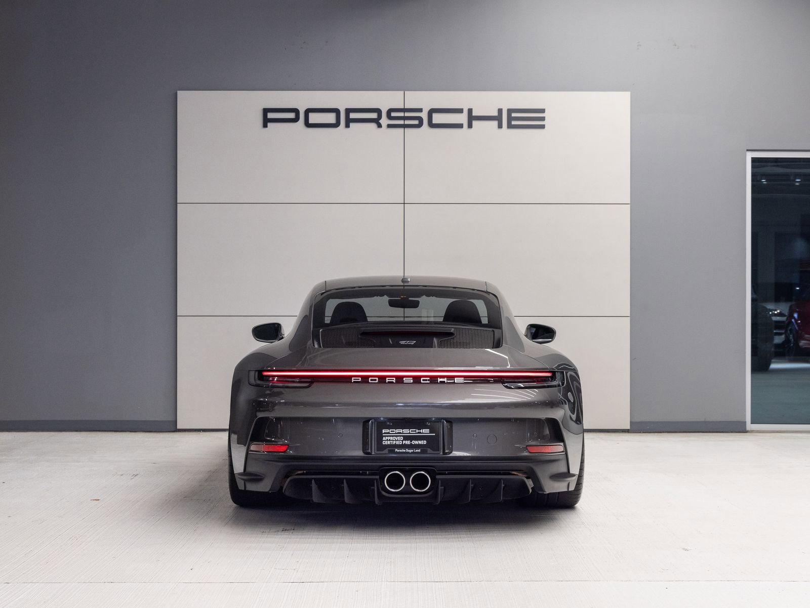 Certified 2022 Porsche 911 GT3 RWD image 6