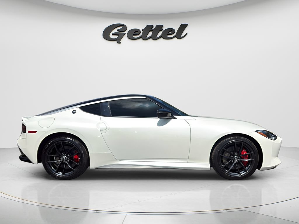 Used 2026 Nissan Z Performance w/ Floor Mat Package RWD image 4