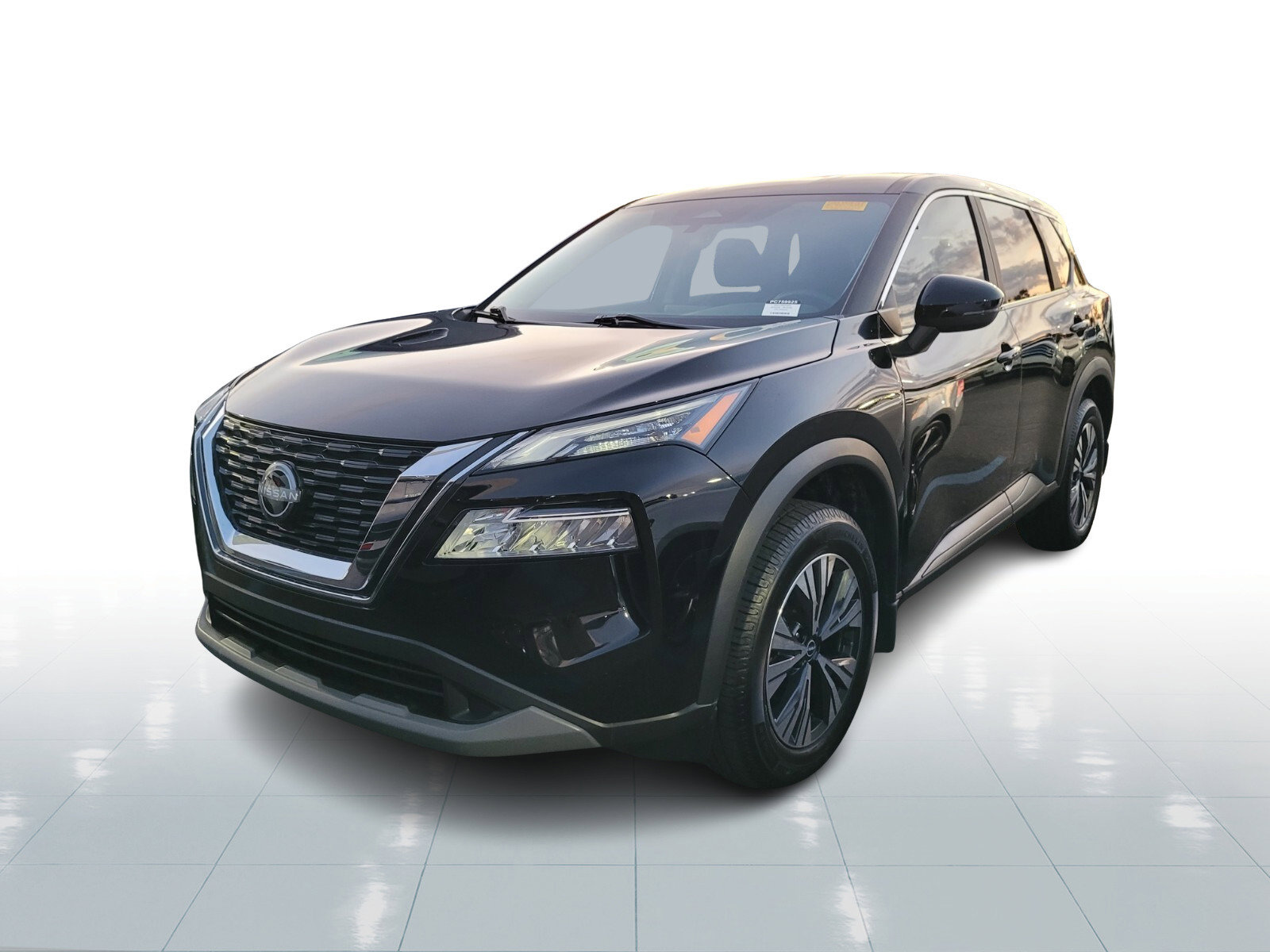 Used 2023 Nissan Rogue SV image 1