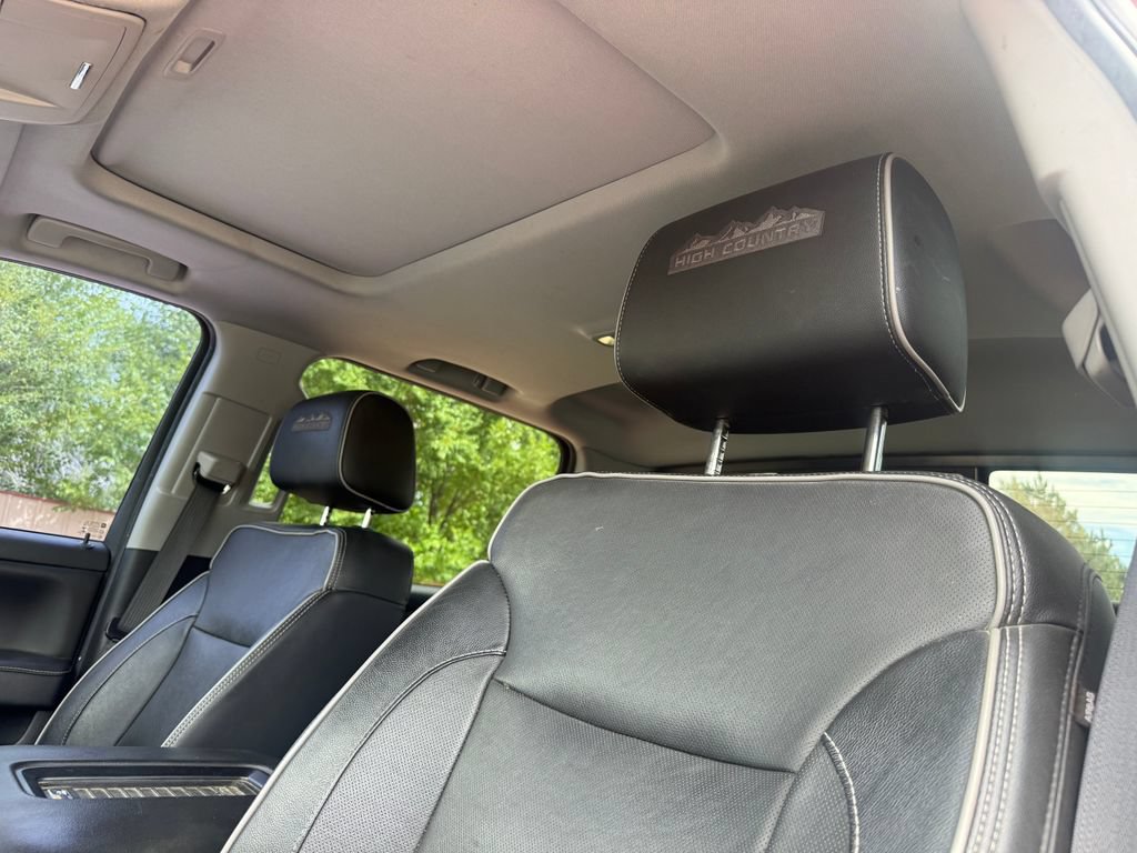 Used 2018 Chevrolet Silverado 2500 High Country w/ Duramax Plus Package AWD/4WD image 11