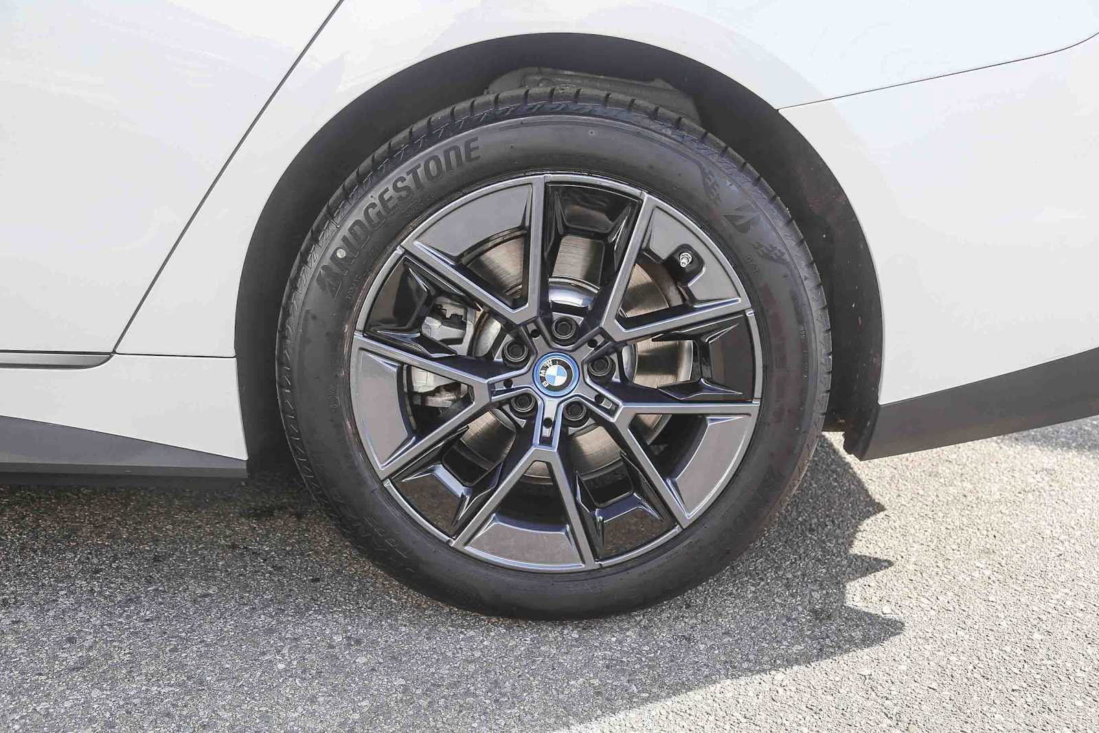 Certified 2023 BMW i4 eDrive40 w/ Premium Package image 8