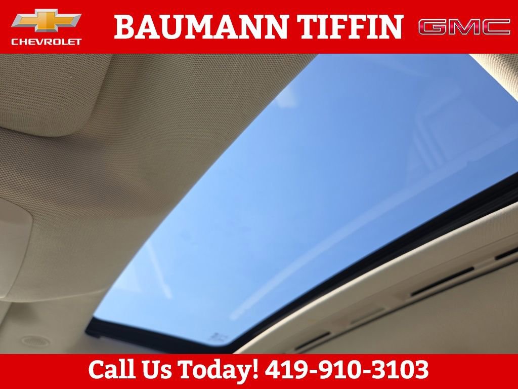 Used 2018 Buick Encore Essence FWD image 13