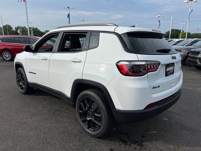 New 2026 Jeep Compass Latitude AWD/4WD image 5