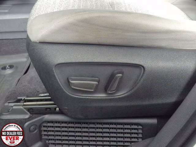 Certified 2023 Toyota Sienna LE FWD image 17