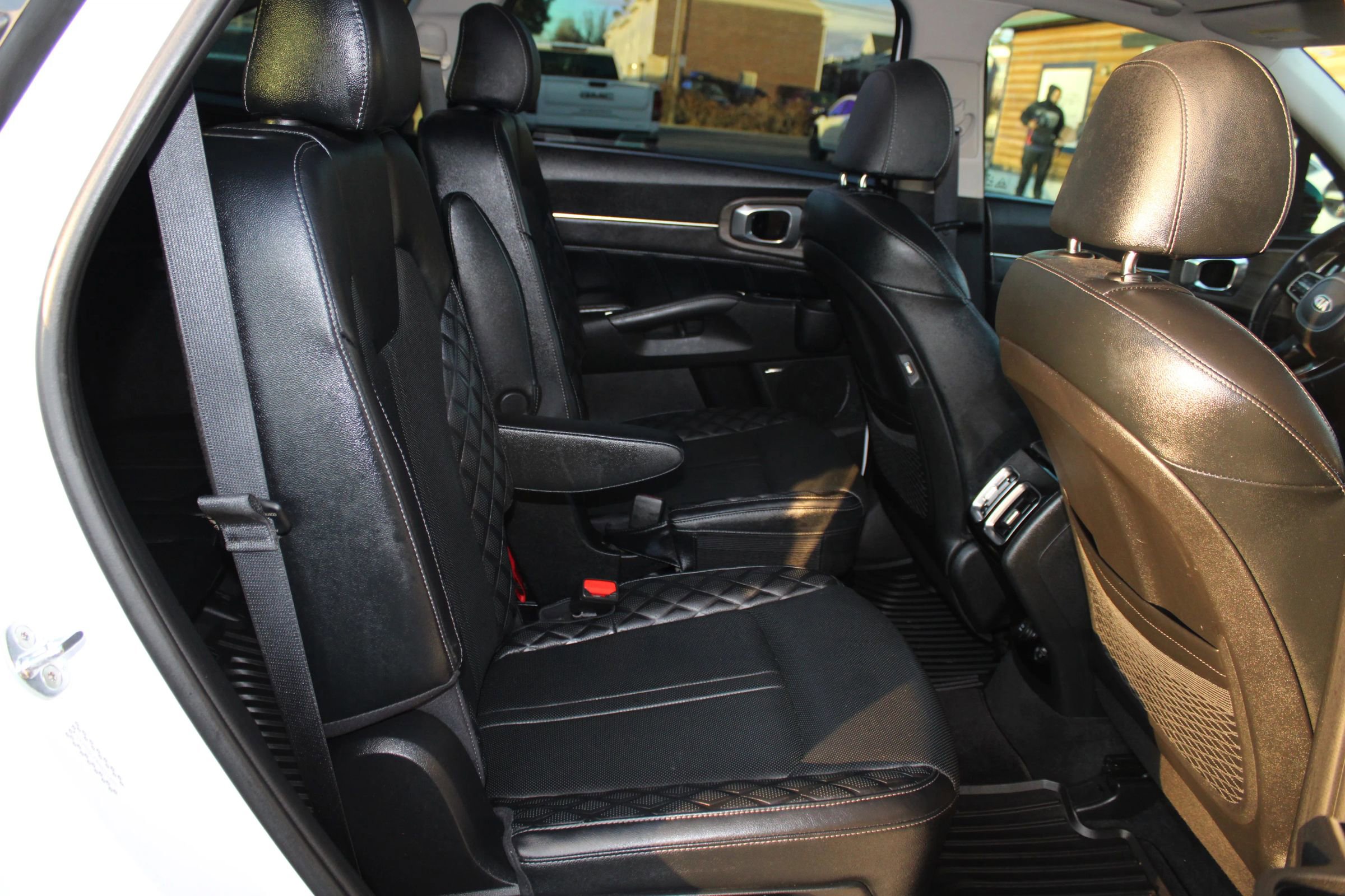 Used 2021 Kia Sorento SX Prestige image 28