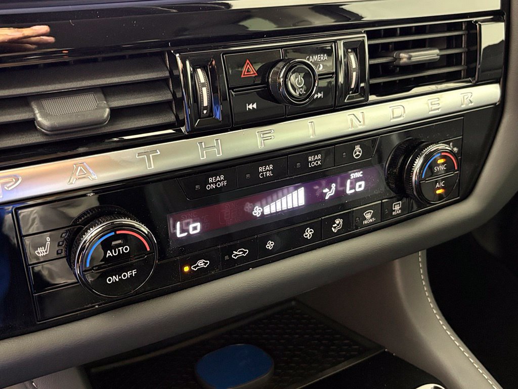 New 2026 Nissan Pathfinder SL FWD image 28