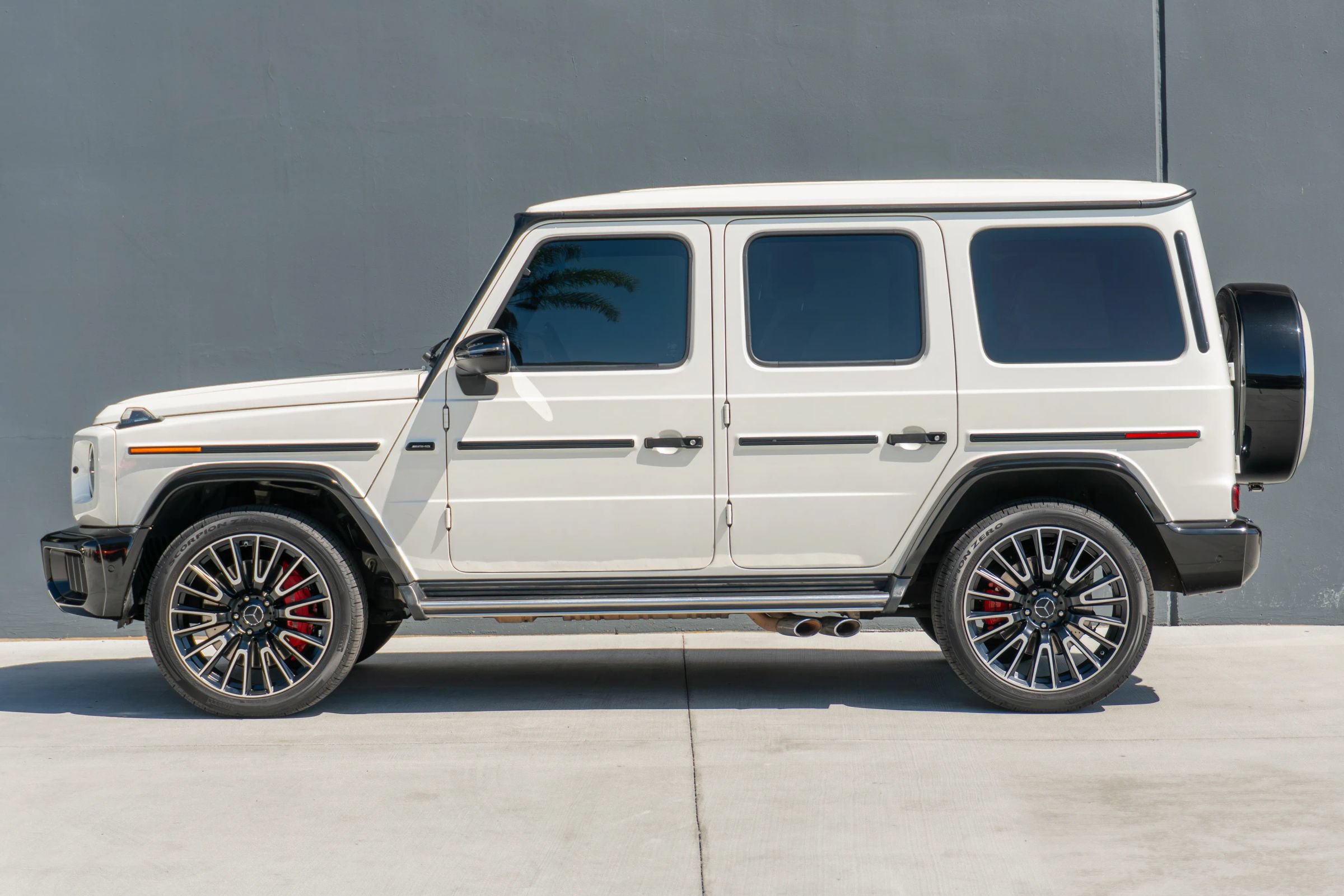 Used 2019 Mercedes-Benz G 63 AMG 4MATIC image 2