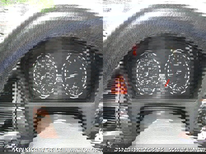 Used 2011 BMW X5 xDrive35d image 28