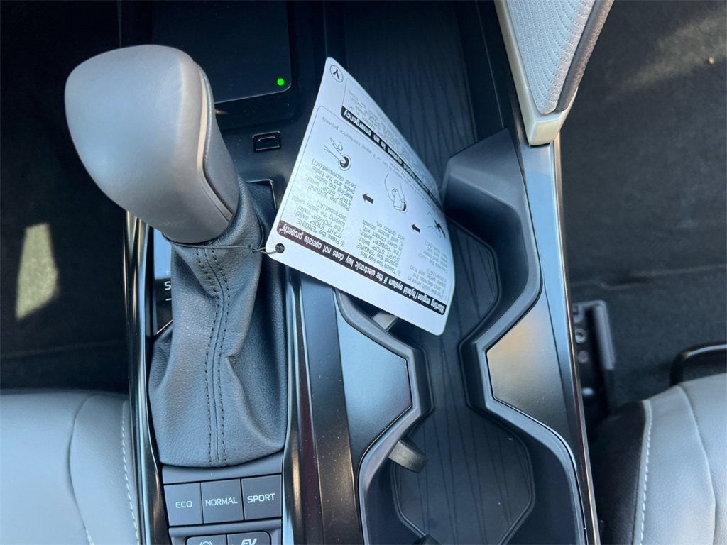 New 2026 Toyota Camry SE image 18