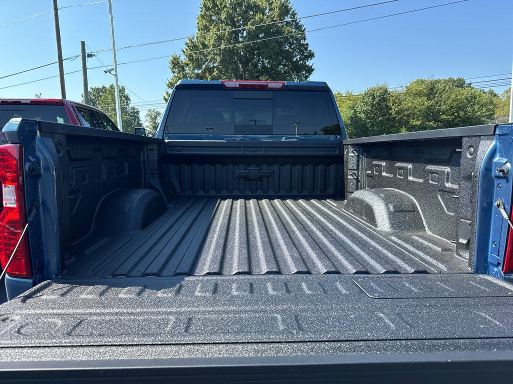 New 2026 Chevrolet Silverado 2500 LT w/ Convenience Package AWD/4WD image 7