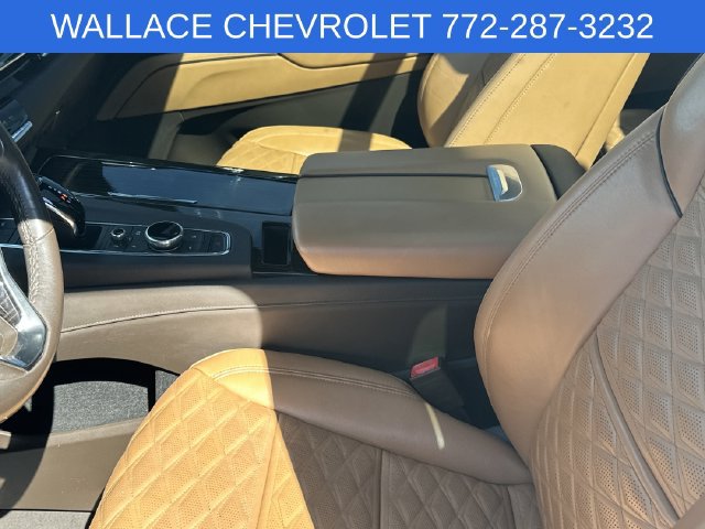 Used 2021 Cadillac Escalade Sport w/ Driver Assist Tech Package AWD/4WD image 25