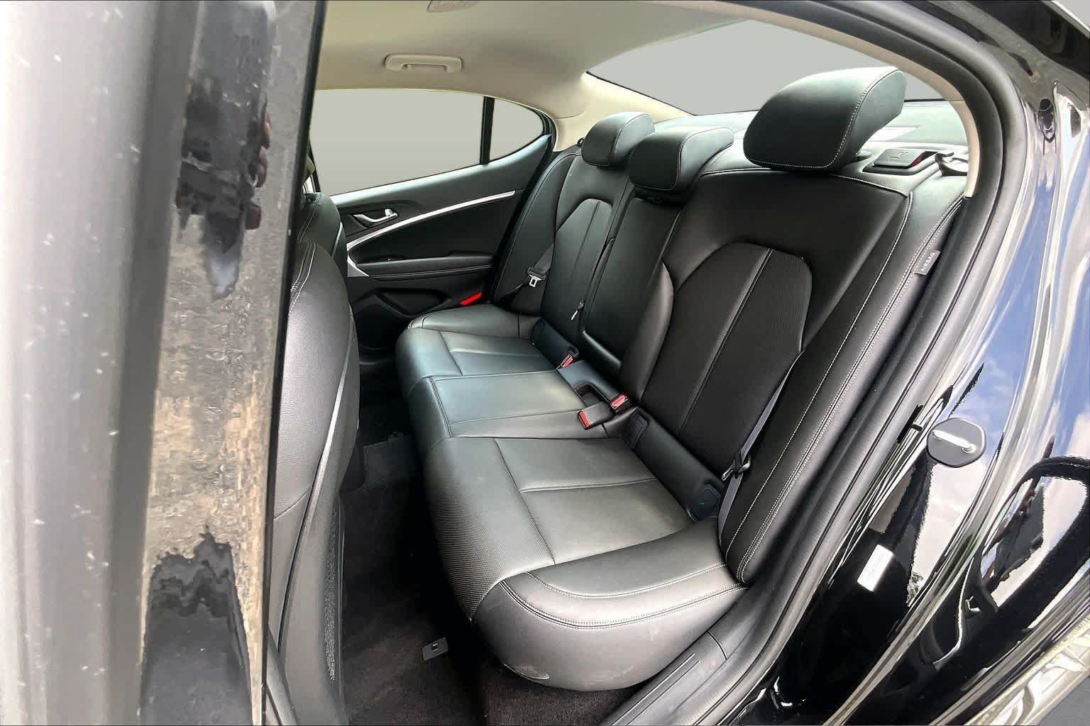 Used 2025 Genesis G70 2.5T AWD/4WD image 20