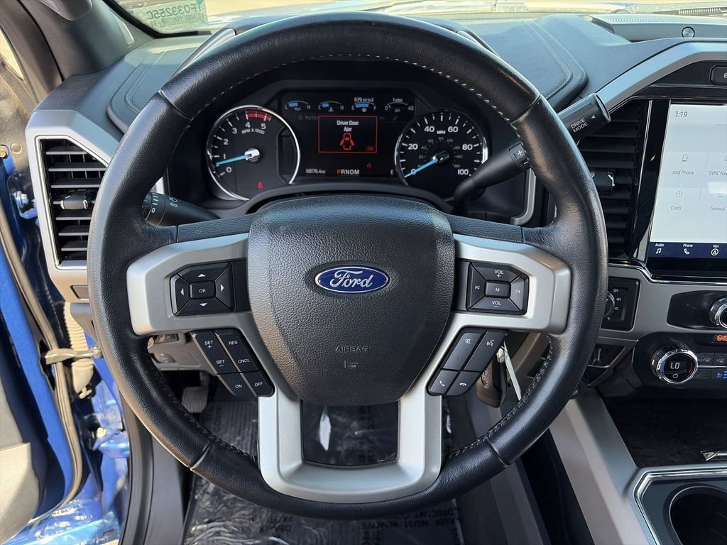 Used 2022 Ford F350 Lariat w/ Black Appearance Package AWD/4WD image 17