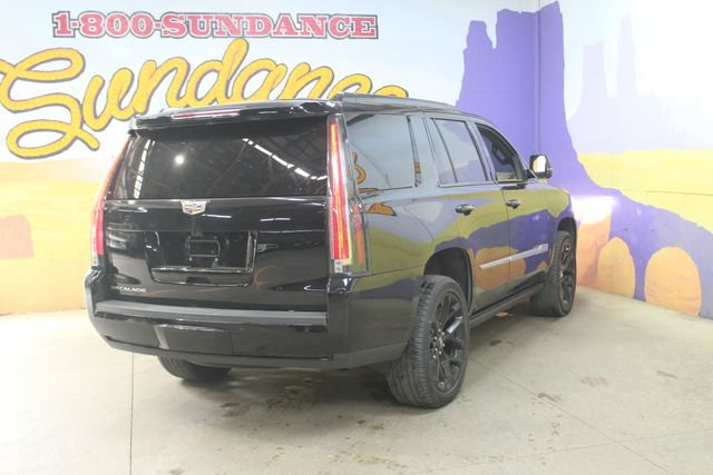 Used 2018 Cadillac Escalade Platinum AWD/4WD image 8