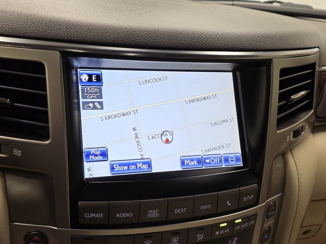 Used 2015 Lexus LX 570 4WD image 37