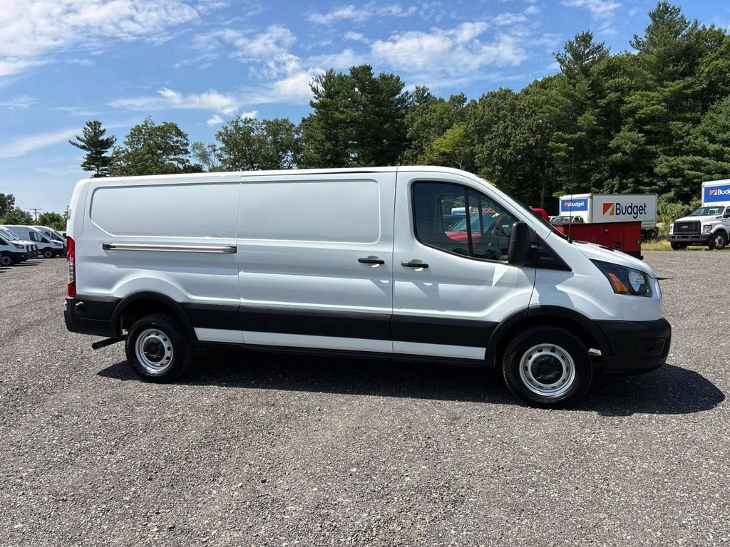 Used 2024 Ford Transit 250 Low Roof RWD image 2