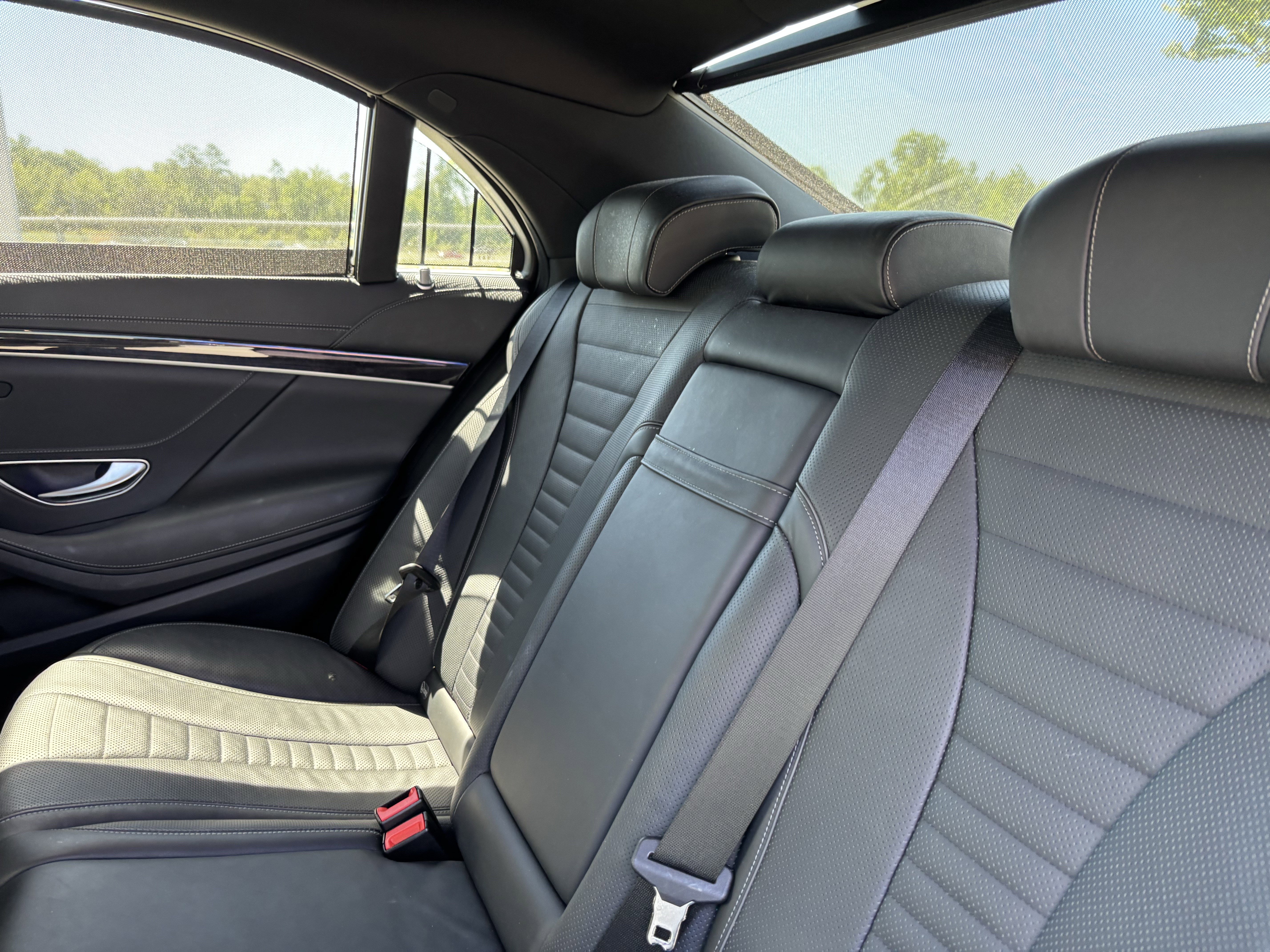 Used 2020 Mercedes-Benz S 560 Sedan image 33