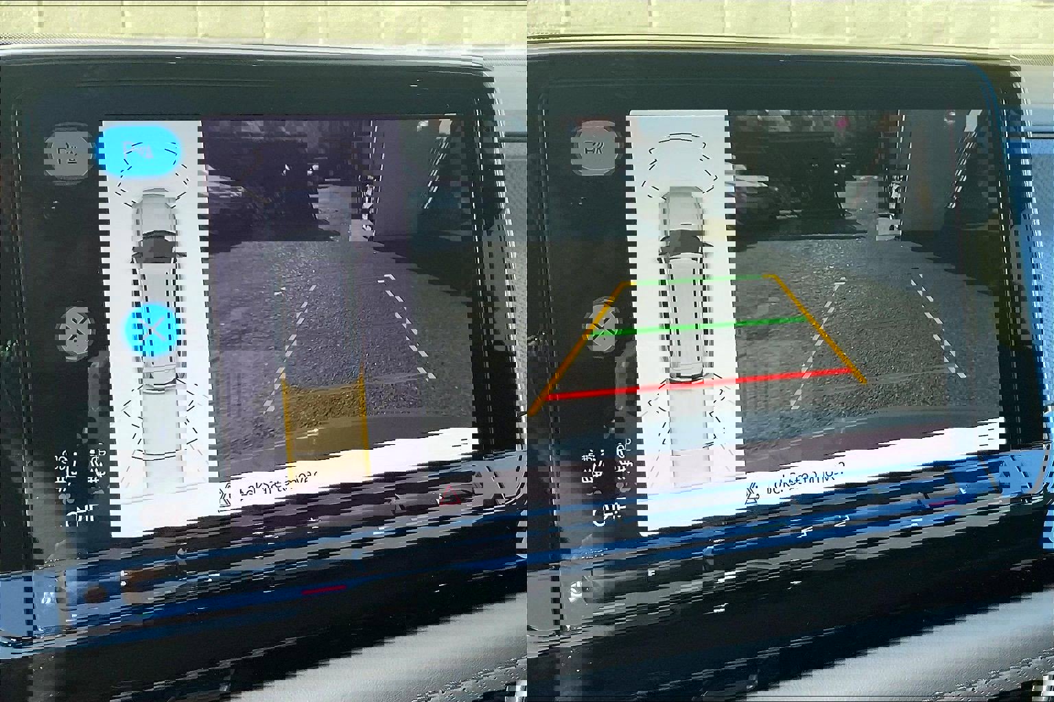 Certified 2024 Volkswagen Atlas Peak Edition SE image 21