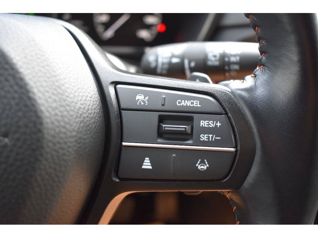 Used 2025 Honda CR-V Sport-L image 13