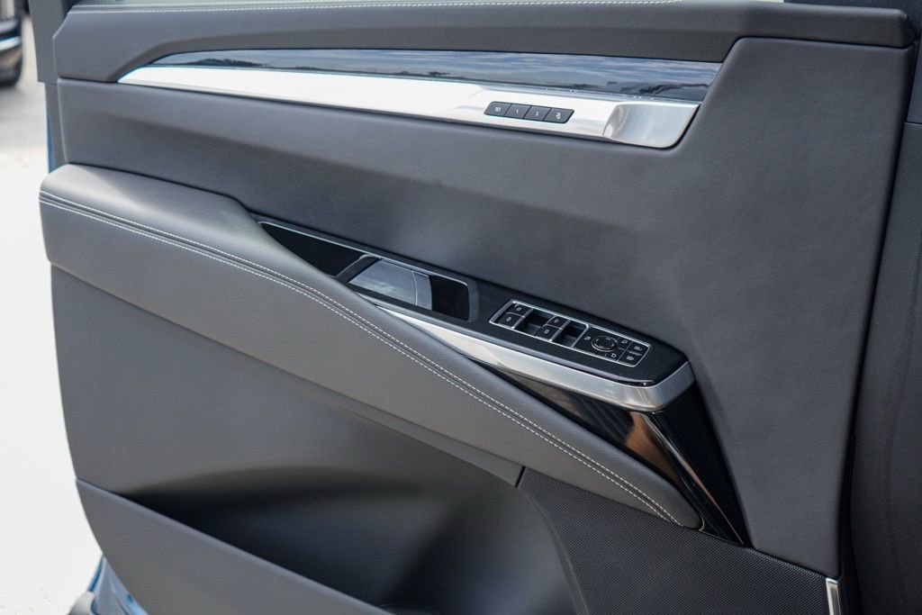 New 2025 Cadillac Escalade Sport w/ Touring Package AWD/4WD image 16