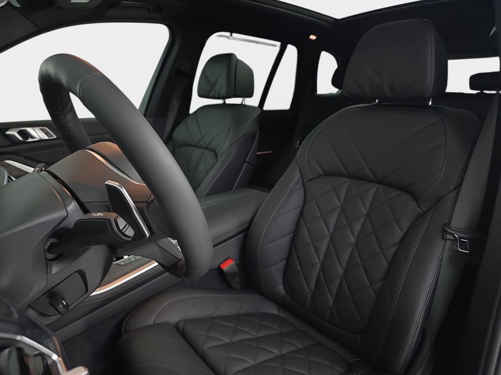 New 2026 BMW X5 xDrive40i w/ M Sport Package image 15
