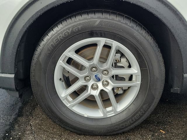 Used 2025 Ford Explorer Active w/ Active Comfort Package RWD image 24