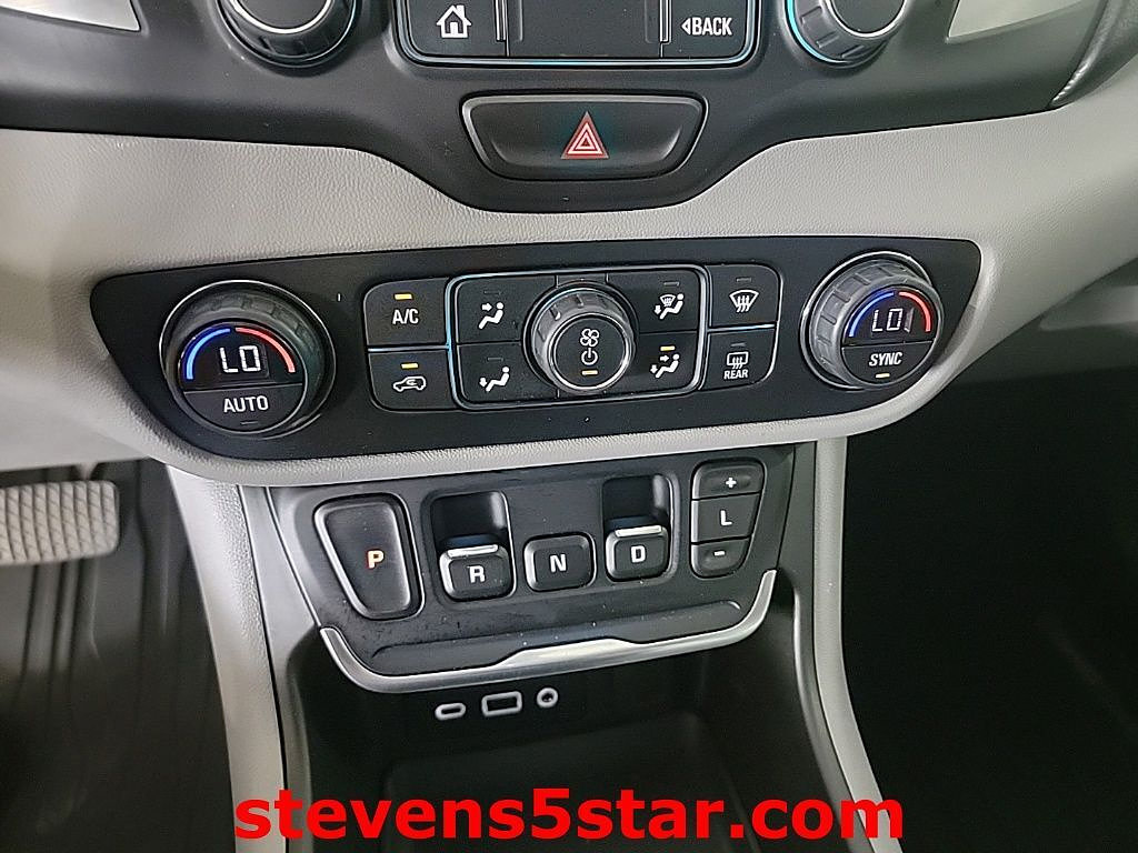 Used 2019 GMC Terrain SLT w/ Preferred Package FWD image 15