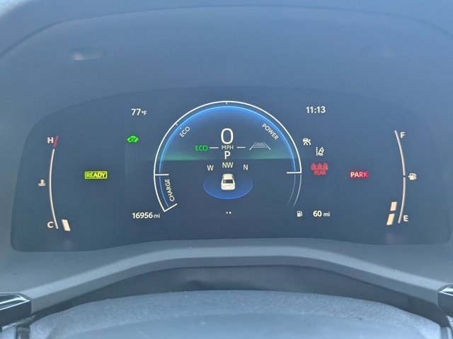 Used 2025 Toyota Camry SE image 23