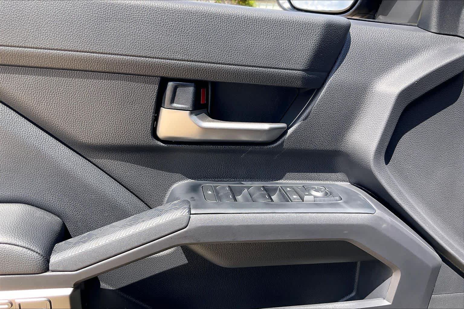 New 2026 Toyota Tacoma TRD Off-Road AWD/4WD image 18