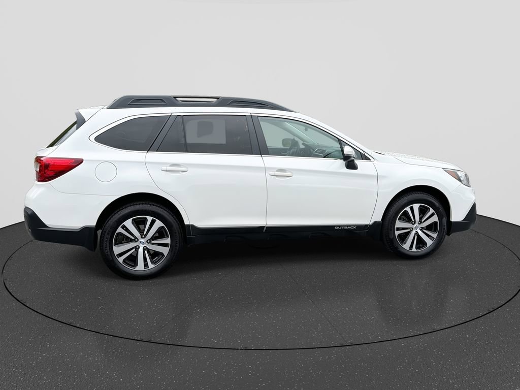 Used 2019 Subaru Outback 3.6R Limited w/ Popular Package #2 AWD/4WD image 9