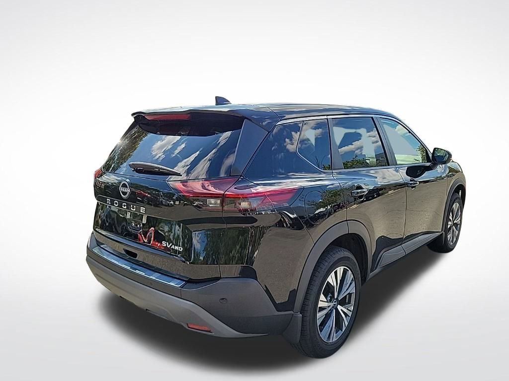 Certified 2022 Nissan Rogue SV image 5