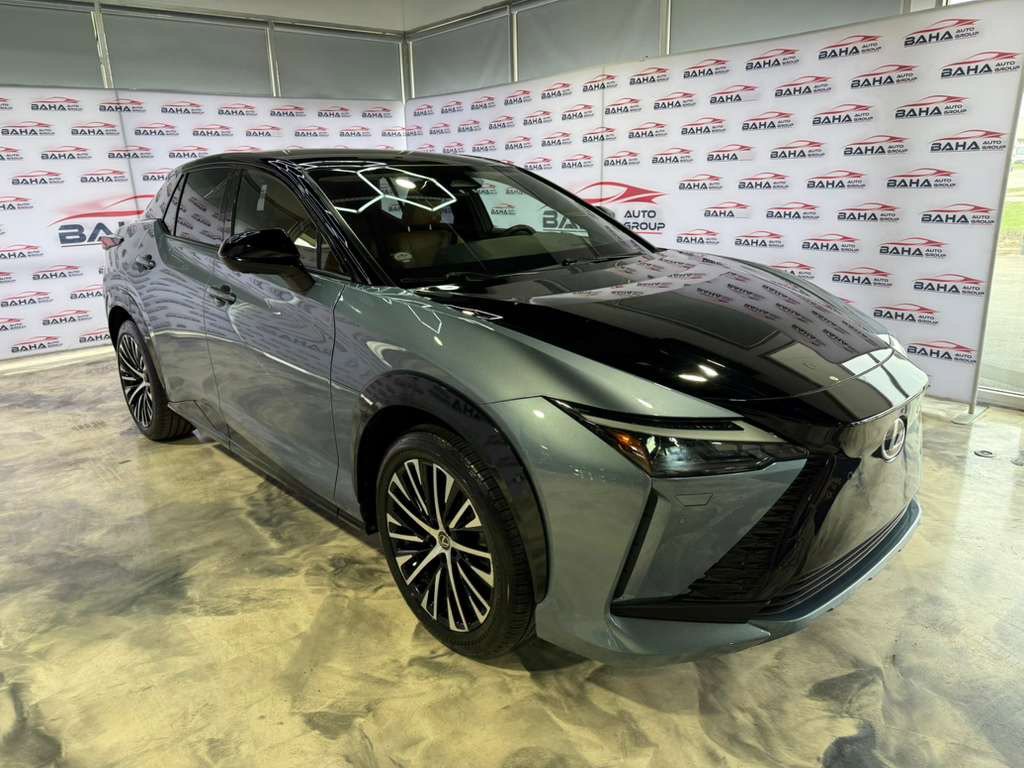 Used 2023 Lexus RZ 450e Premium w/ Technology Package image 5