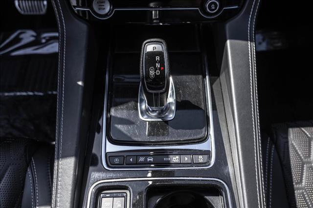 Used 2020 Jaguar F-PACE SVR AWD/4WD image 19