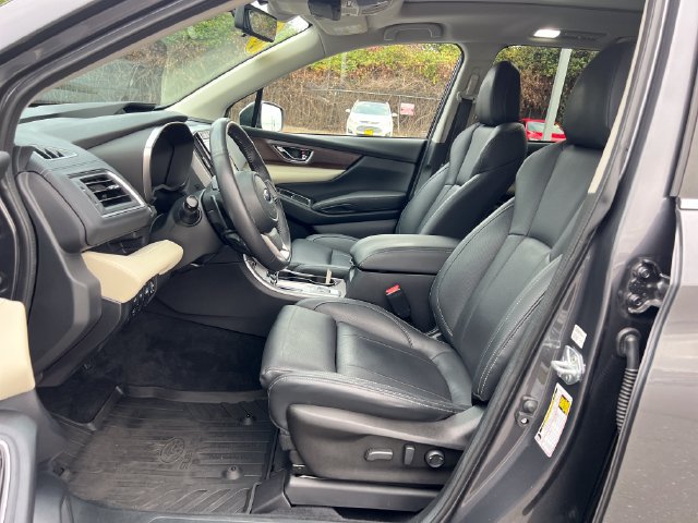 Used 2022 Subaru Ascent Touring AWD/4WD image 15