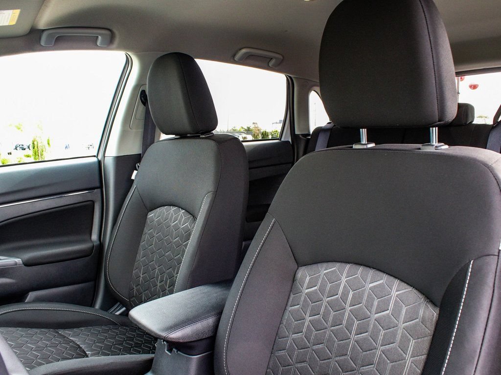 New 2025 Mitsubishi Outlander Sport ES AWD/4WD image 30