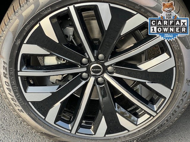 New 2026 Volvo XC90 B6 Plus w/ Protection Package Premier AWD/4WD image 13