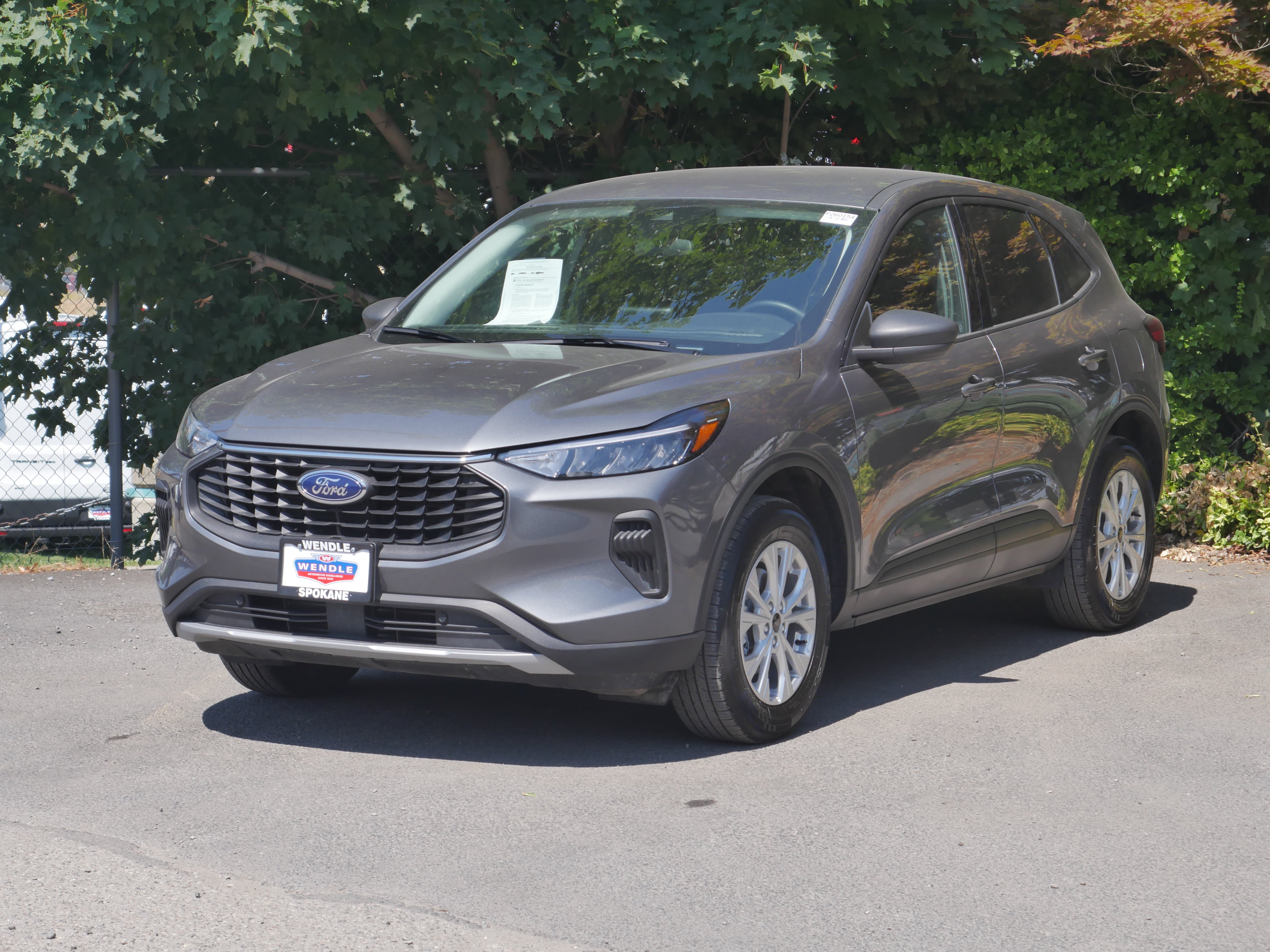 Certified 2025 Ford Escape Active AWD/4WD image 2