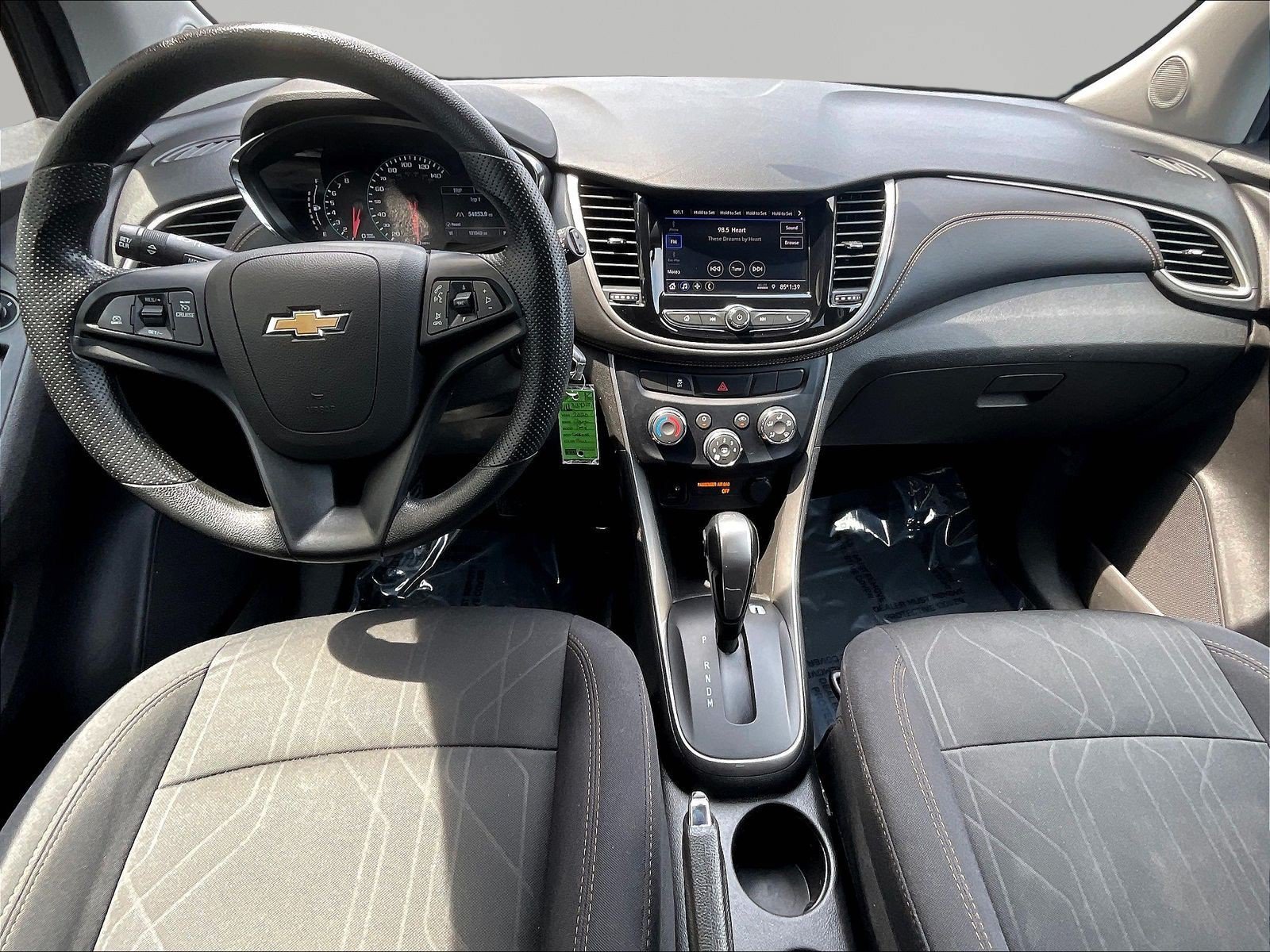 Used 2020 Chevrolet Trax LT FWD image 7