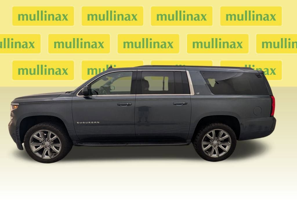 Used 2020 Chevrolet Suburban LT image 11