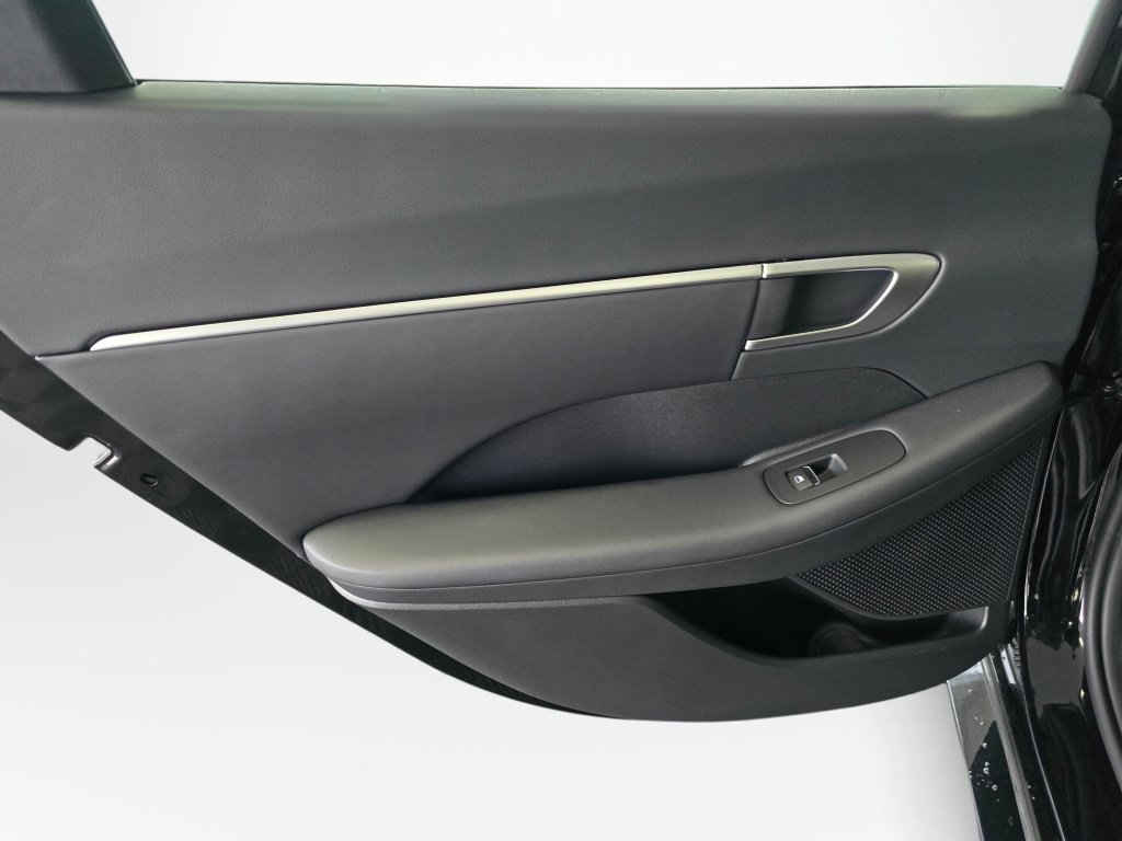 New 2026 Hyundai Sonata SEL AWD/4WD image 35