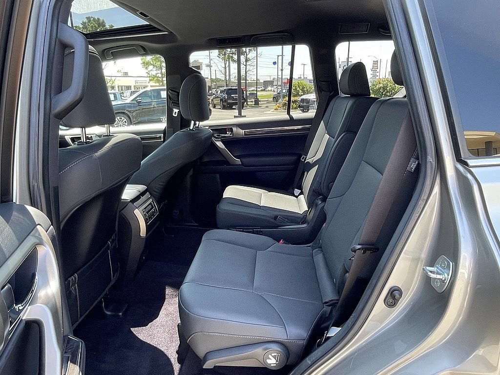 Used 2020 Lexus GX 460 Premium AWD/4WD image 14