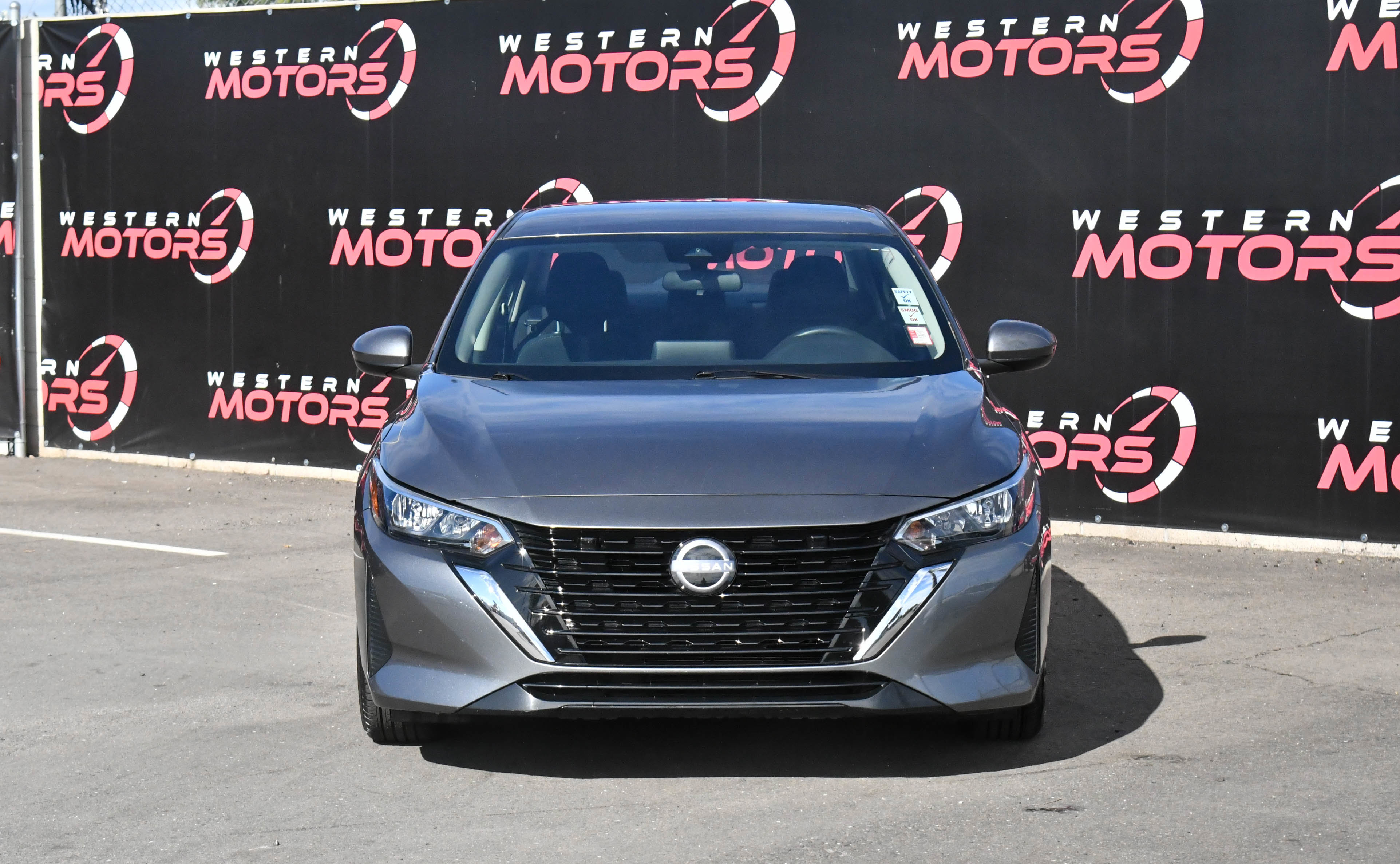 Used 2024 Nissan Sentra SV FWD image 2