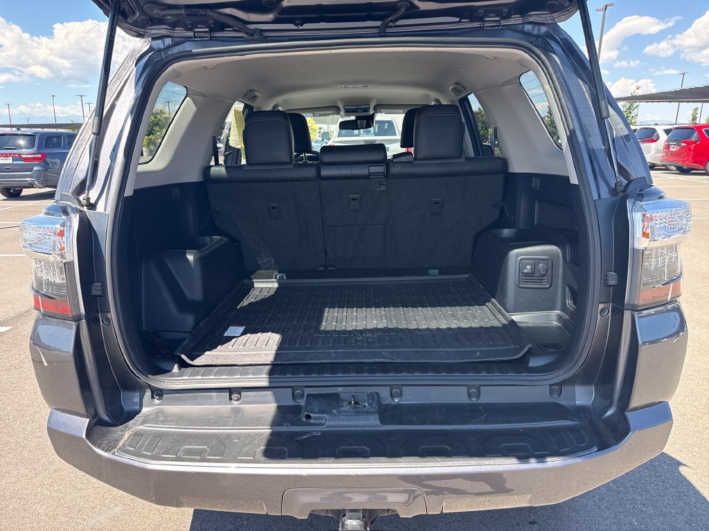 Used 2021 Toyota 4Runner SR5 Premium AWD/4WD image 26