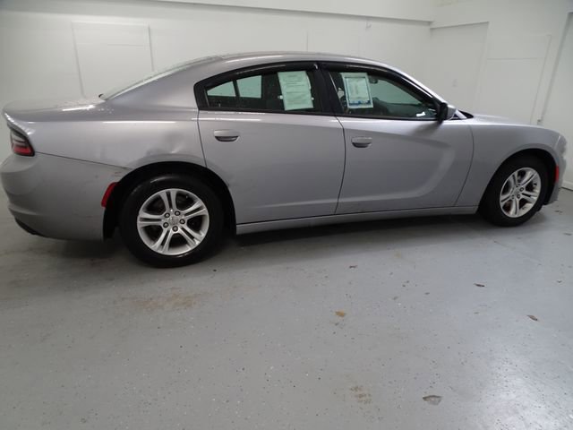 Used 2016 Dodge Charger SE RWD image 19