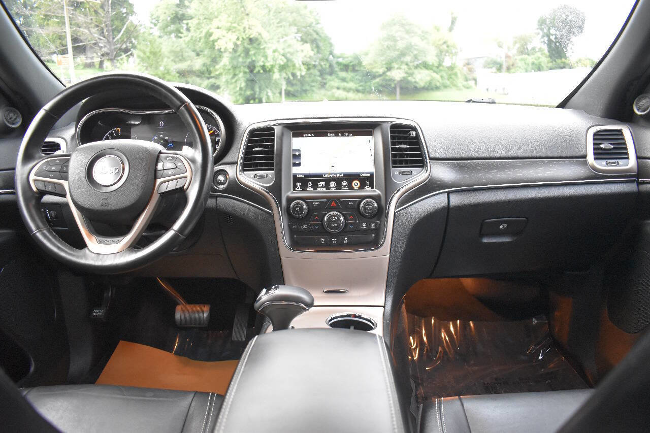 Used 2015 Jeep Grand Cherokee Limited image 19