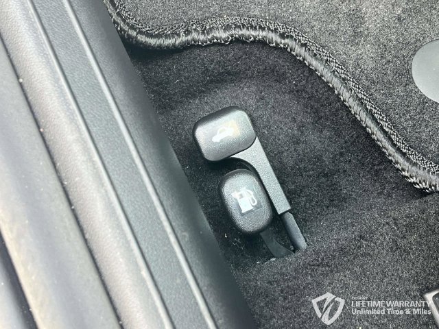 New 2026 Hyundai Elantra SE FWD image 13